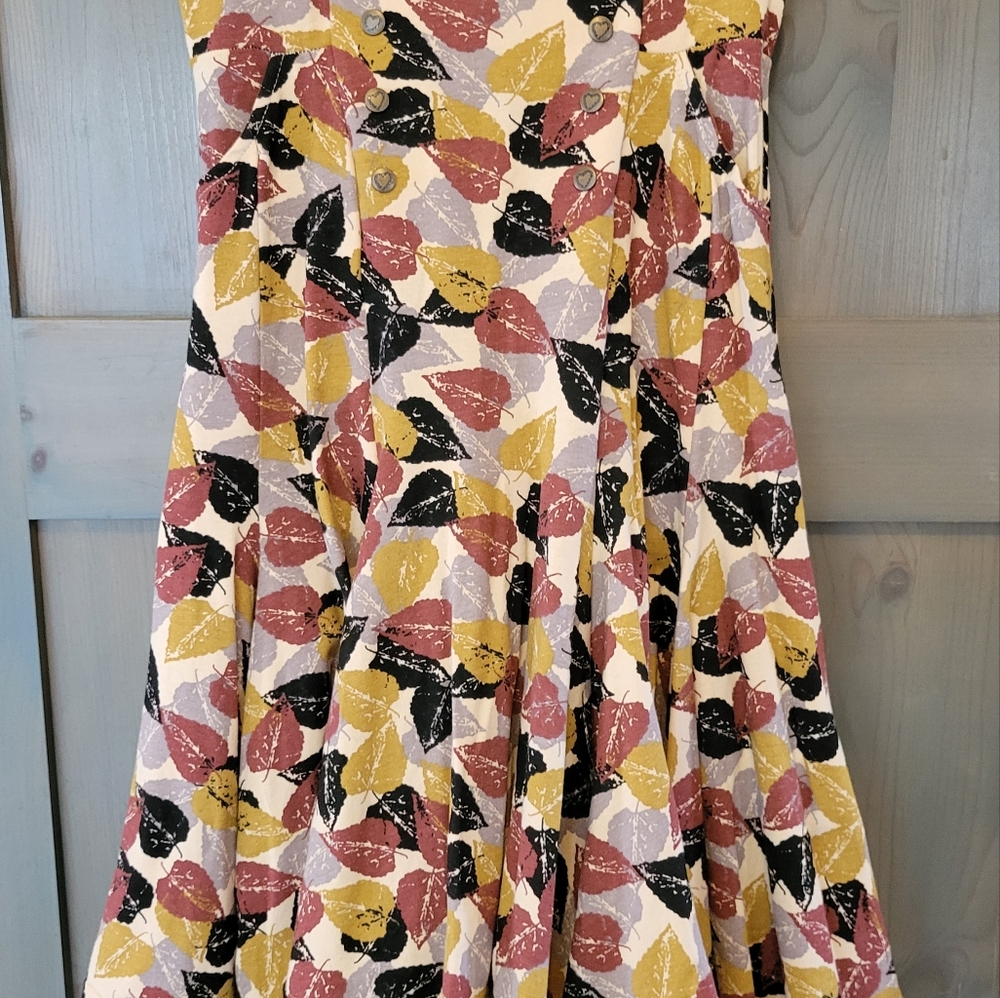 Effies Heart Swi g Skirt in Falling Print